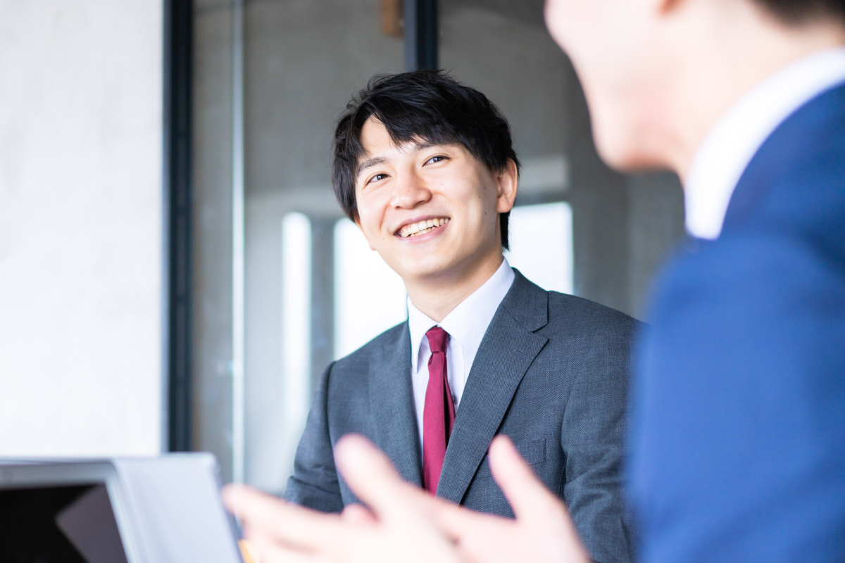 先輩同行でクライアント対応へ